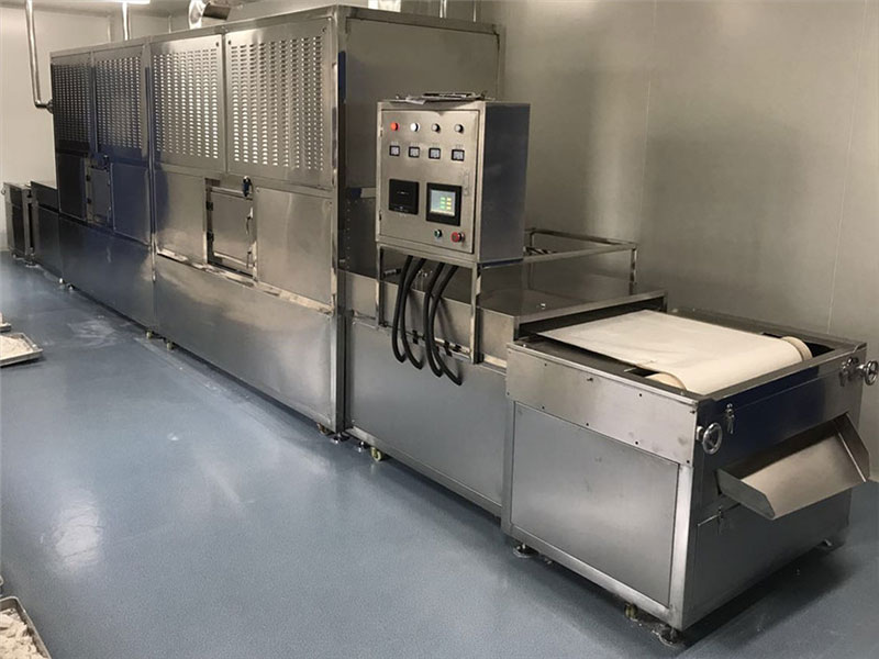 微波干燥設(shè)備在化工原料中的應(yīng)用有哪些優(yōu)缺點(diǎn)